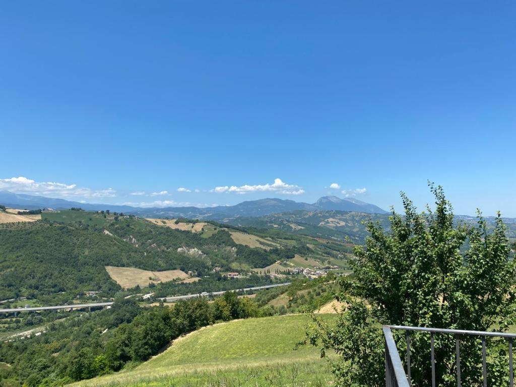 Agriturismo Flara Basciano Εξωτερικό φωτογραφία